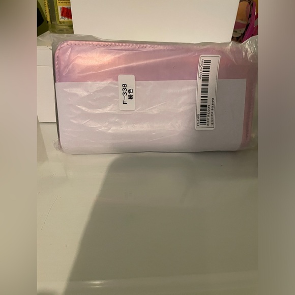 SOLD *SOLDNew Iridescence Chique Classy Wallet/Wristlet - Picture 4 of 13